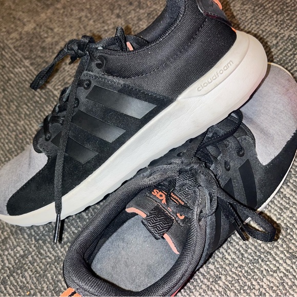 Adidas runners - Picture 4 of 7